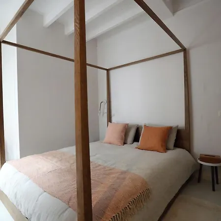 Petit Prince, לינה וארוחת בוקר