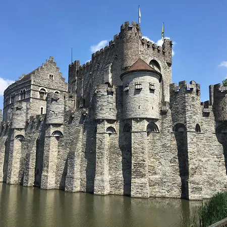 Petit Prince, 4* גנט