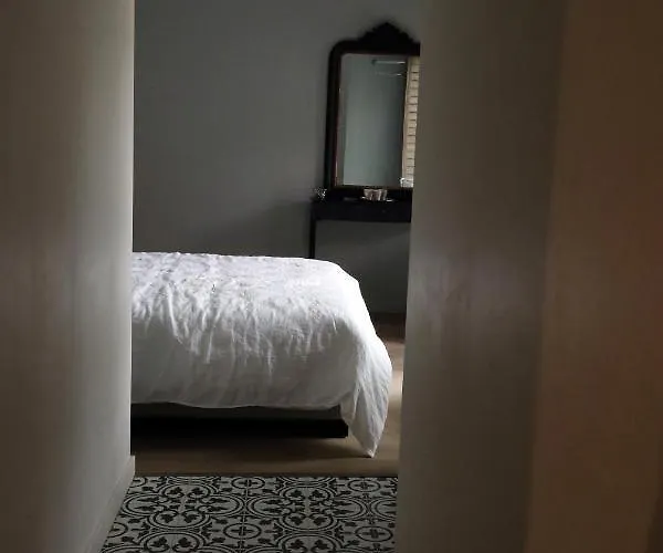 Petit Prince, Alojamento de Acomodação e Pequeno-almoço